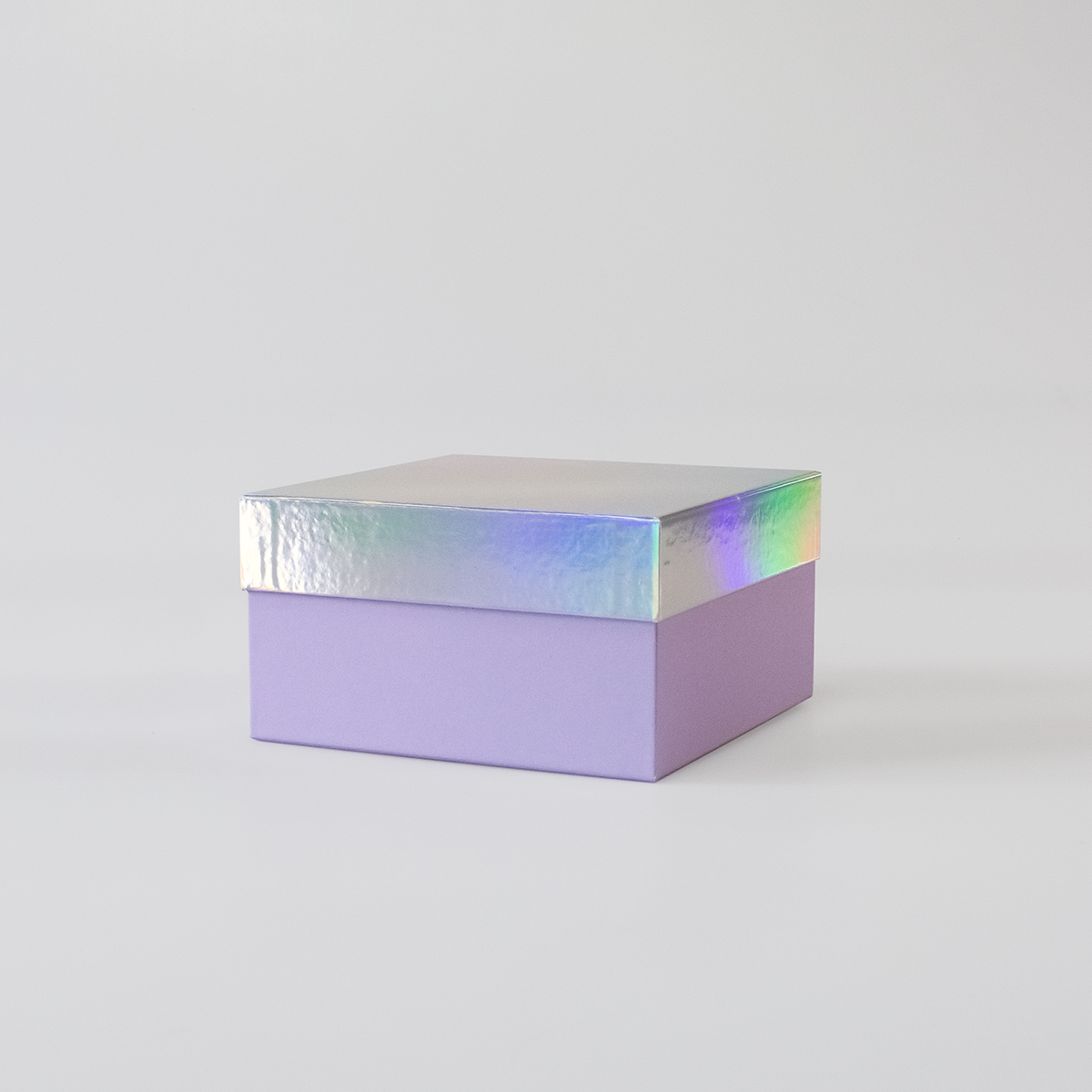 Подарочная коробка крышка-дно, 19 x 19 x 10,5 см. "Блеск", разноцветный, лавандовый