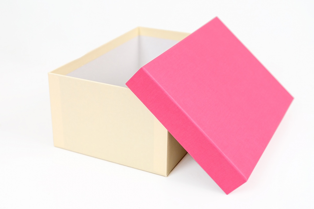 Набор прямоугольных подарочных коробок 5 в 1, 14.4 x 8.9 x 5.5 - 31.4 x 20.9 x 13.5 см. "Радуга", розовый, бежевый