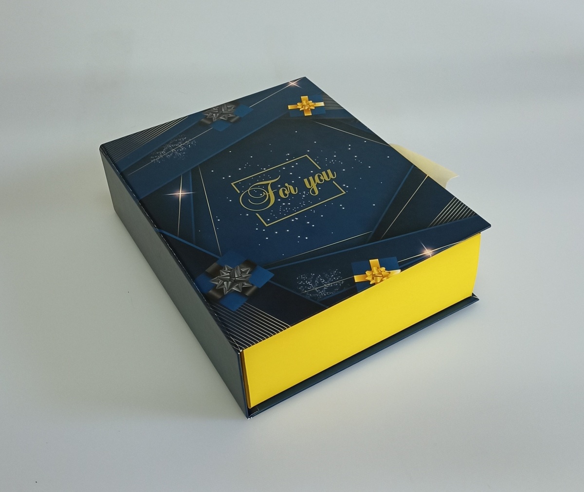 Подарочная коробка-книжка с лентами,  24.5 x 19 x 7 см. "Очарование", синий