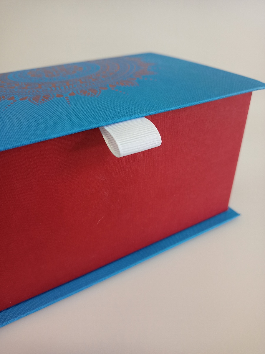 Коробка-книжка для хранения, 18.6 x 12.8 x 9.6 см.  "Мандалы", голубой, красный