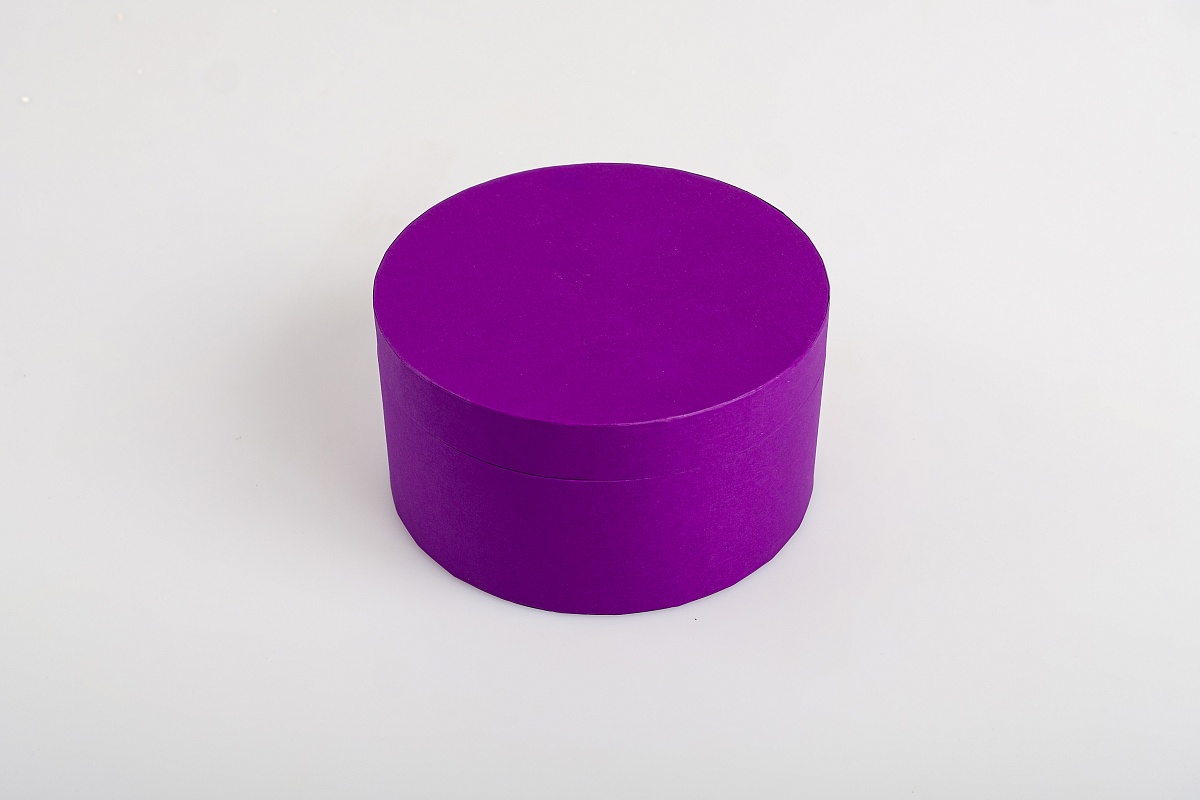Подарочная коробка круглая, 21 x 11 см. "Радуга", фиолетовый, белый